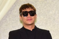 겁상실 바이브 윤민수…“너 눈 잘됐다” “손가락도 못생겼네” 여성 관객 조롱