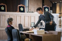 ‘무법’ 이준기, 적폐를 대하는 두 가지 방법, 법과 주먹