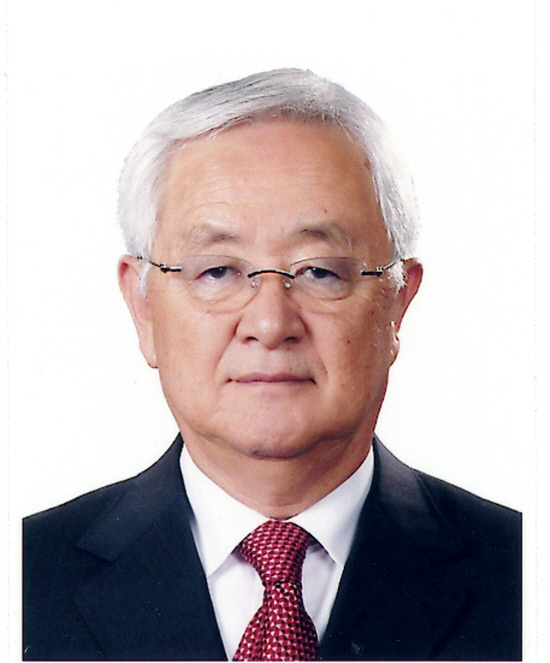 정문섭 인물사진