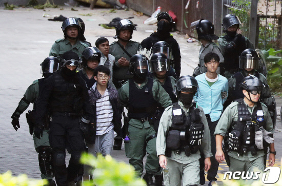 체포된 홍콩 학생들