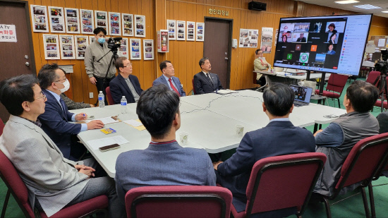 우크라이나돕기 한인단체 모임