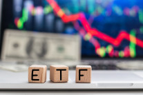 바야흐로 ‘ETF의 시대’…작년 역대최다 상장, 순자산 54% ↑ [투자360]