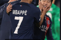 이강인 생일 챙긴 PSG 음바페…“축하해 내 동생”