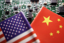 ‘사상 최대’ 270억달러 반도체 펀드 만든 중국…미국 견제에 맞불