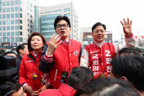 ‘민심 명분’ 한동훈, ‘윤대통령과 대립각’ 더욱 선명히[이런정치]