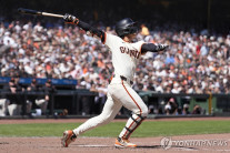 이정후, MLB 연속 안타 11경기로 마감…아까운 ‘홈런성 파울’