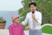 “죽기 전에 나왔다”…102살 할머니의 ‘노래자랑’ 남희석·관객 모두 울었다