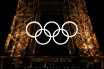 파리 올림픽 기념품은 90% 중국산…“큰 승리 거둬”