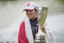 후루에 아야카 에비앙 우승…일본 첫 한해 LPGA메이저타이틀 두개