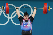 ‘포스트 장미란’ 박혜정, 올림픽 역도 최중량급 은메달…한국신기록