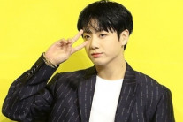 BTS 정국, 생일 인사…”남은 군 복무도 잘 마무리 하겠다”