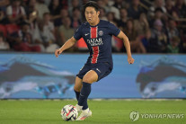 ‘이강인 풀타임’ PSG, 브레스트에 3-1 역전승…뎀벨레 멀티골