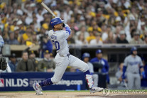 MLB 메츠, 9년 만에 리그결승 진출…다저스, 원정서 기사회생