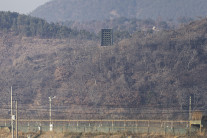 북, 탄핵소추안 가결 이틀만에 보도 “괴뢰 대통령권한 정지”