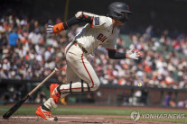 이정후, 3안타 폭발…홈런 빠진 사이클링히트