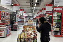 주머니 경기 더 나빠질까?…수출기업 51.8% “무역전쟁 대비 안돼” [비즈360]