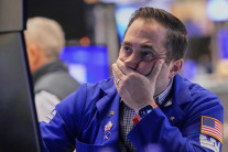 뉴욕증시, AI칩 통제·파월 외면에 기술주 ‘와르르’…엔비디아 6.8%↓