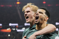 손흥민 빠진 토트넘, 유로파리그 4강 진출…손 “너희가 자랑스러워”