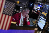 신흥국으로 눈돌리는 투자자들…S&P500 수익률 넘어