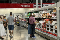 미국 4월 개인소비지출 물가 전년대비 2.1%↑…예상 하회