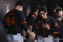 이정후, 5연속 경기 안타…팀 영패에도 안타 행진