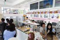 “오픈 한달 ‘LA 1호점’ 3만명 다녀가” 노티드, 도넛 본고장서 ‘K-카페’ 열풍