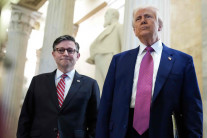 국채 흔들리자 공화 ‘감세안’ 갈등 증폭 [휘청거리는 글로벌 안전자산]