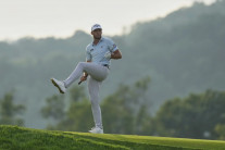 4언더파 번스 US오픈 3R 단독 선두…김시우 공동 29위