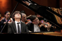 임윤찬, 소아 환우 치료 위해 1억원 기부…‘바흐 기금’도 생긴다