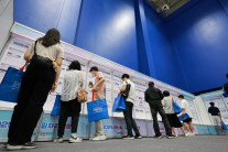 “이러다 정규직 사라질 판”…직원 채용 안 하고 잠깐 ‘빌려쓴다’