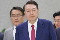 내란특검, 윤석열 전 대통령 구속영장 청구