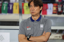 ‘한일전 첫 3연패’ 홍명보 감독, 국내파 창으로 못뚫었지만 스리백 수비엔 만족