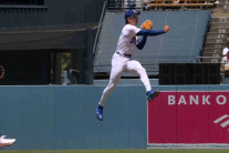 김혜성, 환상적인 수비쇼에 안타까지…다저스 중계캐스터 “아름다운 플레이” 극찬