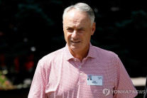 맨프레드 MLB 커미셔너, 리그 재편 및 팀 확대 가능성 언급