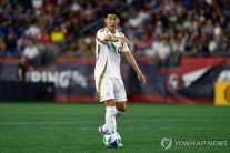 손흥민, LAFC 선발 데뷔 쐐기골 도움…MLS 첫 공격포인트