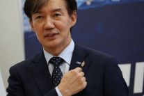 조국 수감 8개월 만에 풀려난다…피선거권도 회복 [세상&]