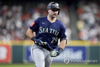 켄 그리피 주니어 넘은 롤리, MLB 시애틀 한시즌 최다홈런 신기록