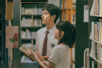 ‘그해 여름’의 아련한 추억…서툴지만 솔직했던 청춘의 성장기 [리뷰]