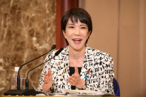 일본 자민당총재 유력 다카이치 “대미 투자합의 재협상 가능성”