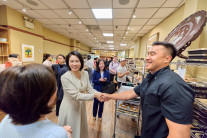 김혜경 여사, 뉴욕서 케데헌 속 ‘통김밥 열풍’ 실감…K-푸드 인기 확인