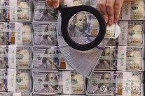 달러-원, 트럼프 ‘중국과 괜찮을 것’ 발언에 상승폭 확대…1,422원대 마감