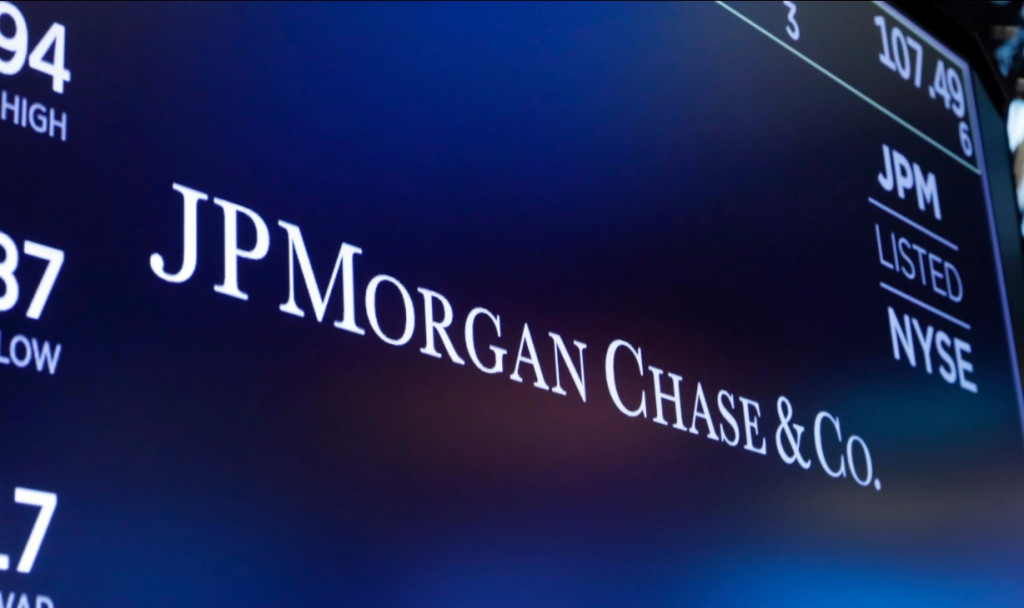 뉴욕 증권거래소 시황판에 나타나 있는 JP모건 로고[AP=연합자료]