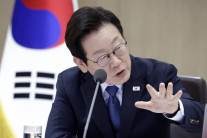 李대통령, 부동산 겨냥 “비생산적 투기 수요 철저히 억제”