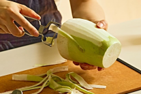 지금 먹어야 보약…가장 달콤한 ‘가을 무’ [식탐]