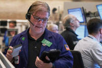 AI 버블 우려·고용 부진에 흔들린 뉴욕증시…나스닥 1.9% 하락