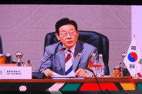 이 대통령,G20 첫날 개도국 문제 해결 세가지 해법 제시