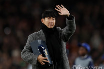 손흥민, 토트넘 팬들 앞에서 ‘뜨거운 안녕’