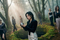 AI 아이돌 그룹 이터니티,정규앨범 ‘HELLO WORLD’ 신곡 ‘Luv or Dare’ 뮤비 공개