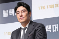 거세지는 ‘조진웅 은퇴’ 논란…“소년법 취지 어긋나” vs “처벌받아도 평가 대상”