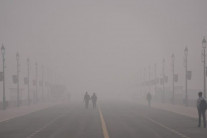 “재난영화가 현실로”…사상 최악 오염에 뉴델리 ‘마비’, 인도 초비상